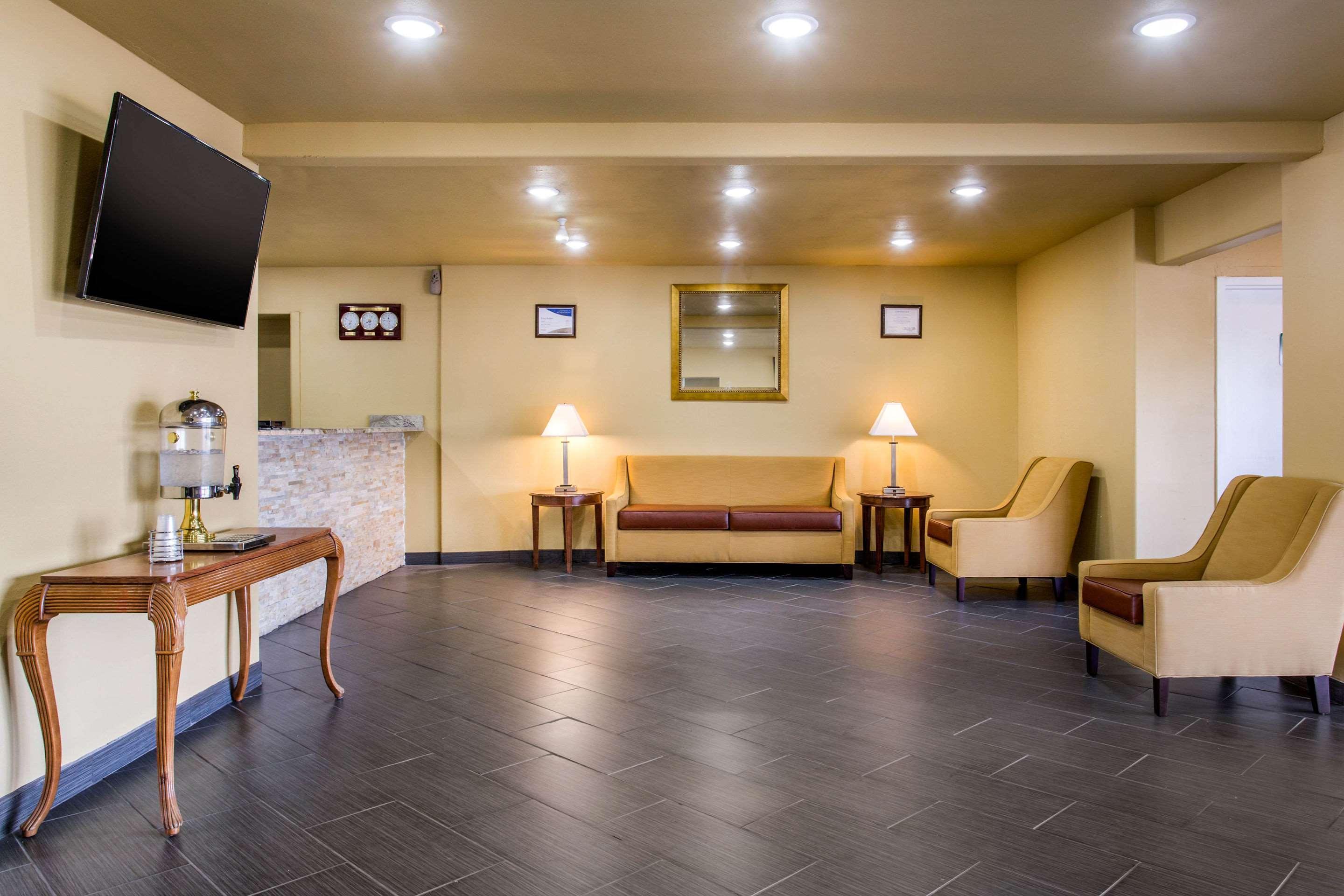 Quality Inn Stateline Wendover Exterior photo